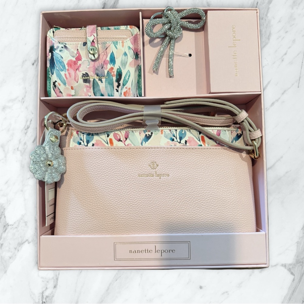 Nanette Lepore Pink Floral Women's Bag Set